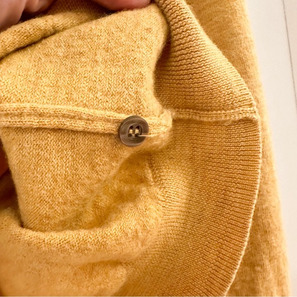 Vintage Wool Marigold Yellow Collared Pullover Sweater 
small - Picture 8 of 8